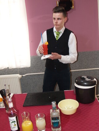 Barmanský kurz 12