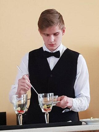14