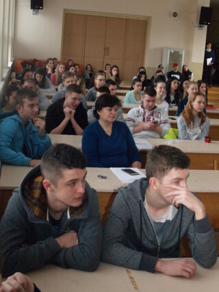 Narovinu s Poliačikom 08