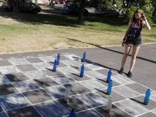 09