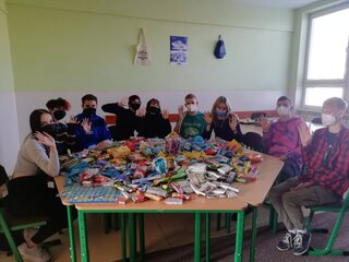 Mikulášske balíčky pre odkázané detičky - 02