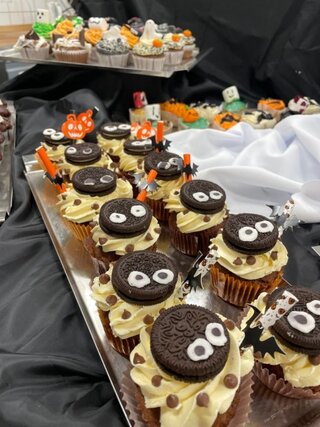 Halloweenske muffinky - 08