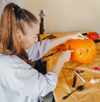 Halloweenske vyrezávanie tekvíc - 10