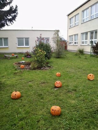 Halloweenske vyrezávanie tekvíc - 21