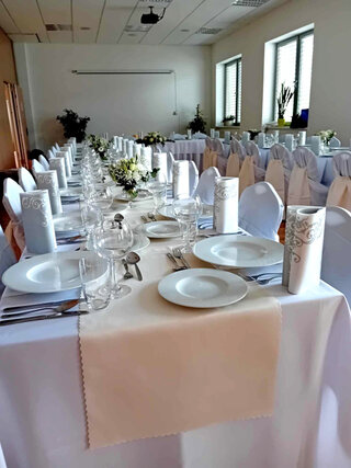Catering pre výjazdové rokovanie vlády sr - 01