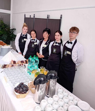 Catering pre výjazdové rokovanie vlády sr - 05