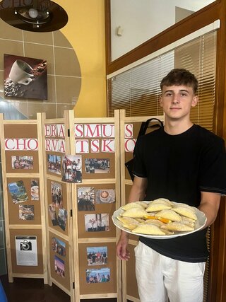 Ochutnávka chorvátskej špeciality v a klube - 05