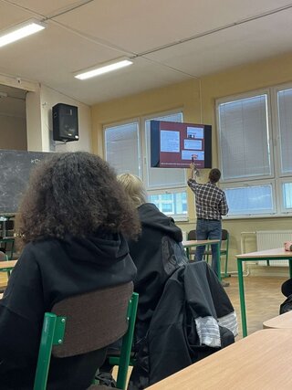Bezpečnosť na internete a kyberšikana - 03