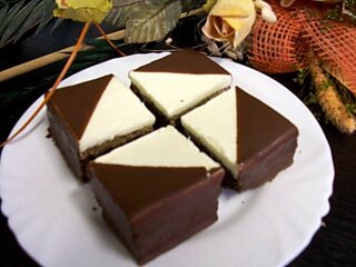 Dvojfarebná kocka