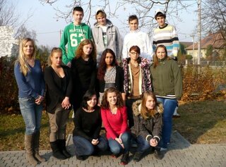 III.CH - študijný odbor obchodný pracovník; tr. uč.: Ing. Michaela Sadloňová