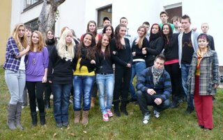 III.I - študijné odbory podnikateľ pre rozvoj vidieka, pracovník marketingu; tr. uč.: Mgr. Lívia Gavalcová