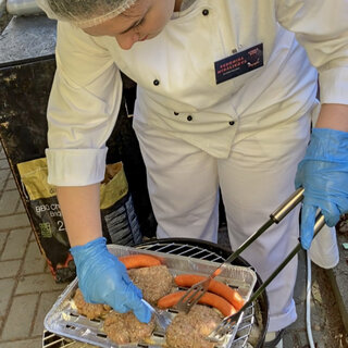 Gastrodni 2022 - Street_Dog04