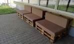 07-oddychova zona vo vonkajsom areali skoly so sadom cernic 2
