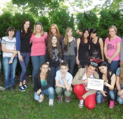 Fotogaléria triednych kolektívov v školskom roku 2012/2013